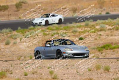 media/Jun-01-2025-CalClub SCCA (Sun) [[eae223c5dd]]/Group 1/Track Event 5/